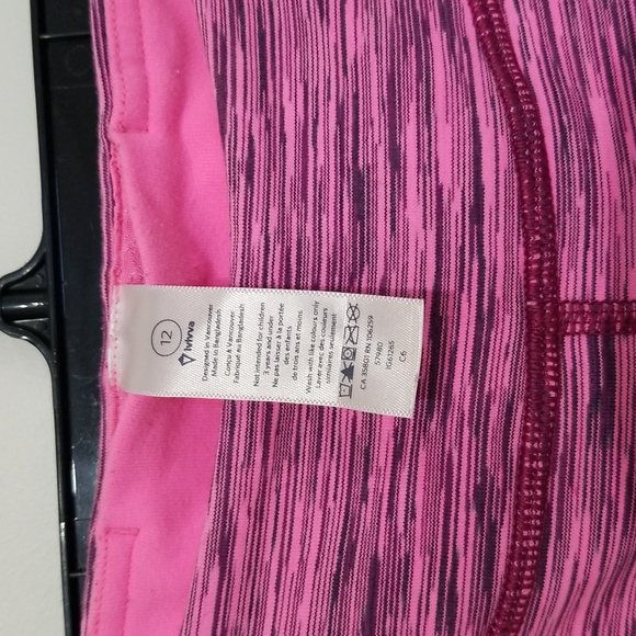 🌺 Ivivva 12 Capris Leggings - Picture 3 of 4